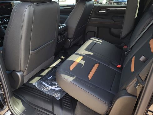 New 2026 GMC Sierra 2500 AT4 w/ AT4 Premium Plus Package image 10