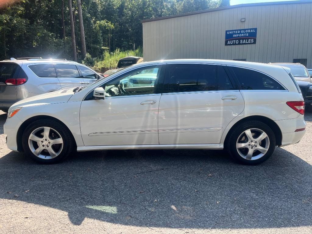 Used 2011 Mercedes-Benz R 350 4MATIC image 14