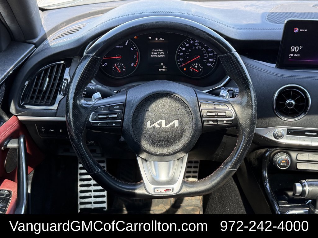 Used 2022 Kia Stinger GT-Line w/ Sun & Sound Package RWD image 12