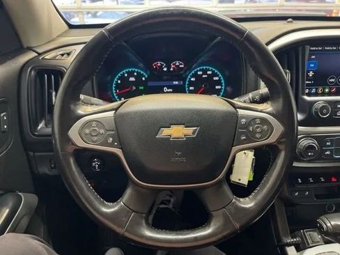Used 2019 Chevrolet Colorado ZR2 image 16