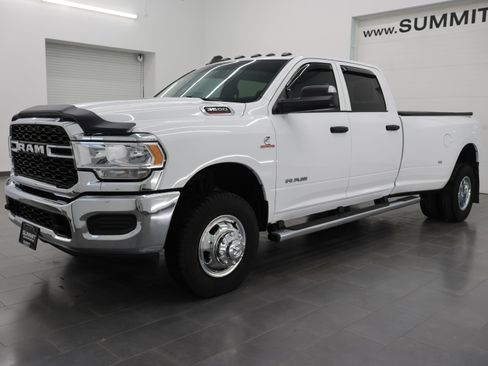 Used 2022 RAM 3500 Tradesman AWD/4WD image 7