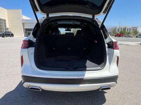 Certified 2022 INFINITI QX50 Luxe w/ Appearance Package FWD image 27