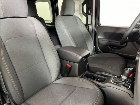 Used 2026 Jeep Wrangler Unlimited Sport AWD/4WD image 43