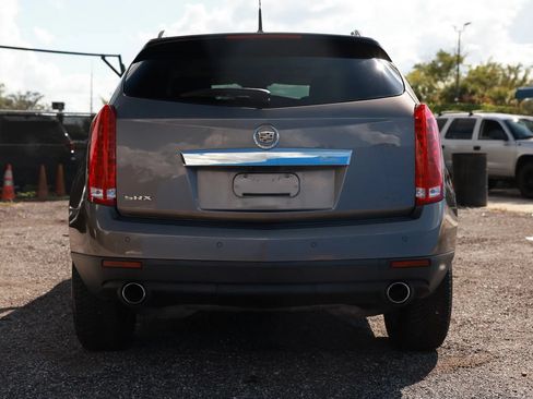 Used 2011 Cadillac SRX Luxury FWD image 5