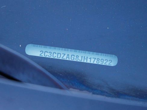 Used 2018 Dodge Challenger SXT w/ Blacktop Package image 28