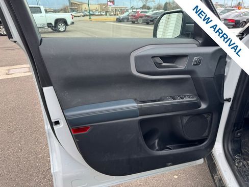 Used 2024 Ford Bronco Sport Outer Banks w/ Tech Package image 16