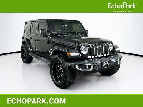 Used 2019 Jeep Wrangler Unlimited Sahara AWD/4WD image 1