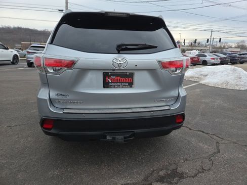 Used 2016 Toyota Highlander Limited image 5