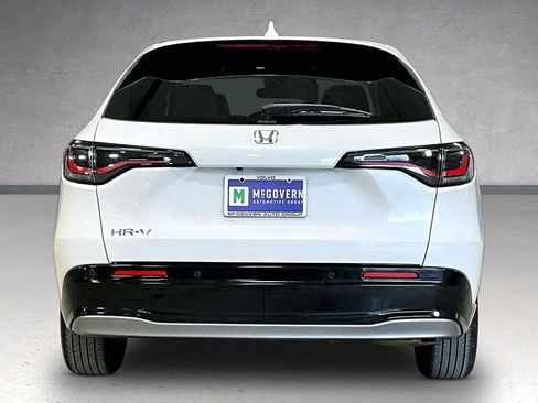 Used 2024 Honda HR-V EX-L image 5
