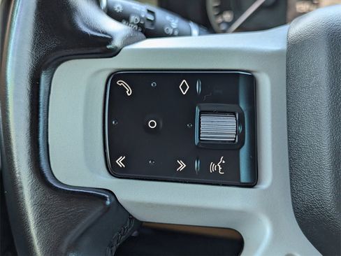 Used 2023 Land Rover Defender 110 X-Dynamic SE image 19