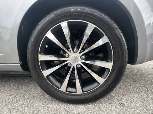 Used 2013 Chrysler 200 Touring w/ S Exterior Appearance Pkg FWD image 30