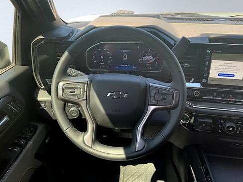 New 2026 Chevrolet Silverado 2500 ZR2 w/ LPO, Dark Essentials Package AWD/4WD image 8