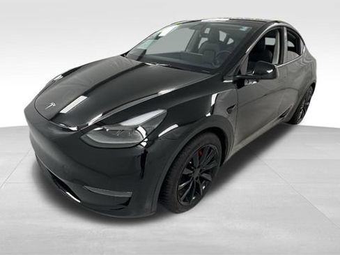 Used 2021 Tesla Model Y Performance image 7