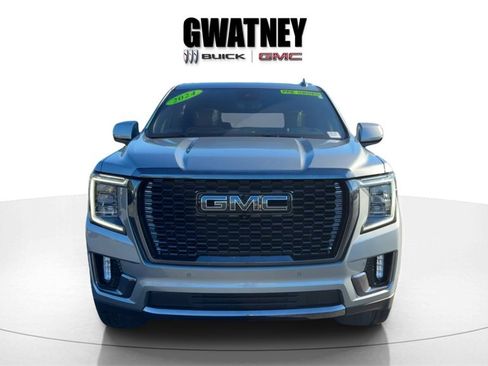 Used 2024 GMC Yukon XL Denali Ultimate image 1