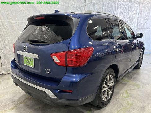 Used 2019 Nissan Pathfinder SV AWD/4WD image 8