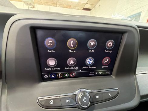 Used 2021 Chevrolet Camaro LT RWD image 13