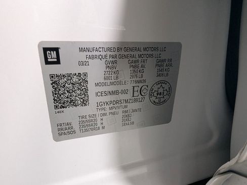 Used 2021 Cadillac XT6 Premium Luxury w/ LPO, Floor Liner Package AWD/4WD image 27