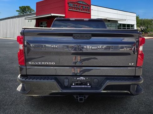 Used 2023 Chevrolet Silverado 1500 LT Trail Boss image 4