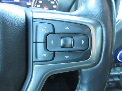 Used 2022 Chevrolet Silverado 2500 LTZ w/ LTZ Plus Package image 31