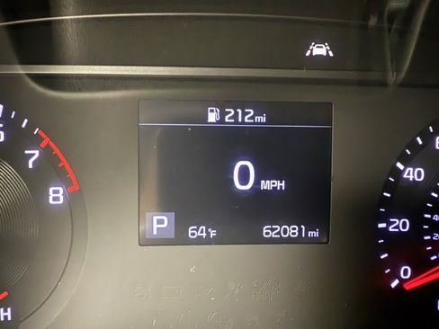 Used 2022 Kia Soul LX w/ Technology Package image 15