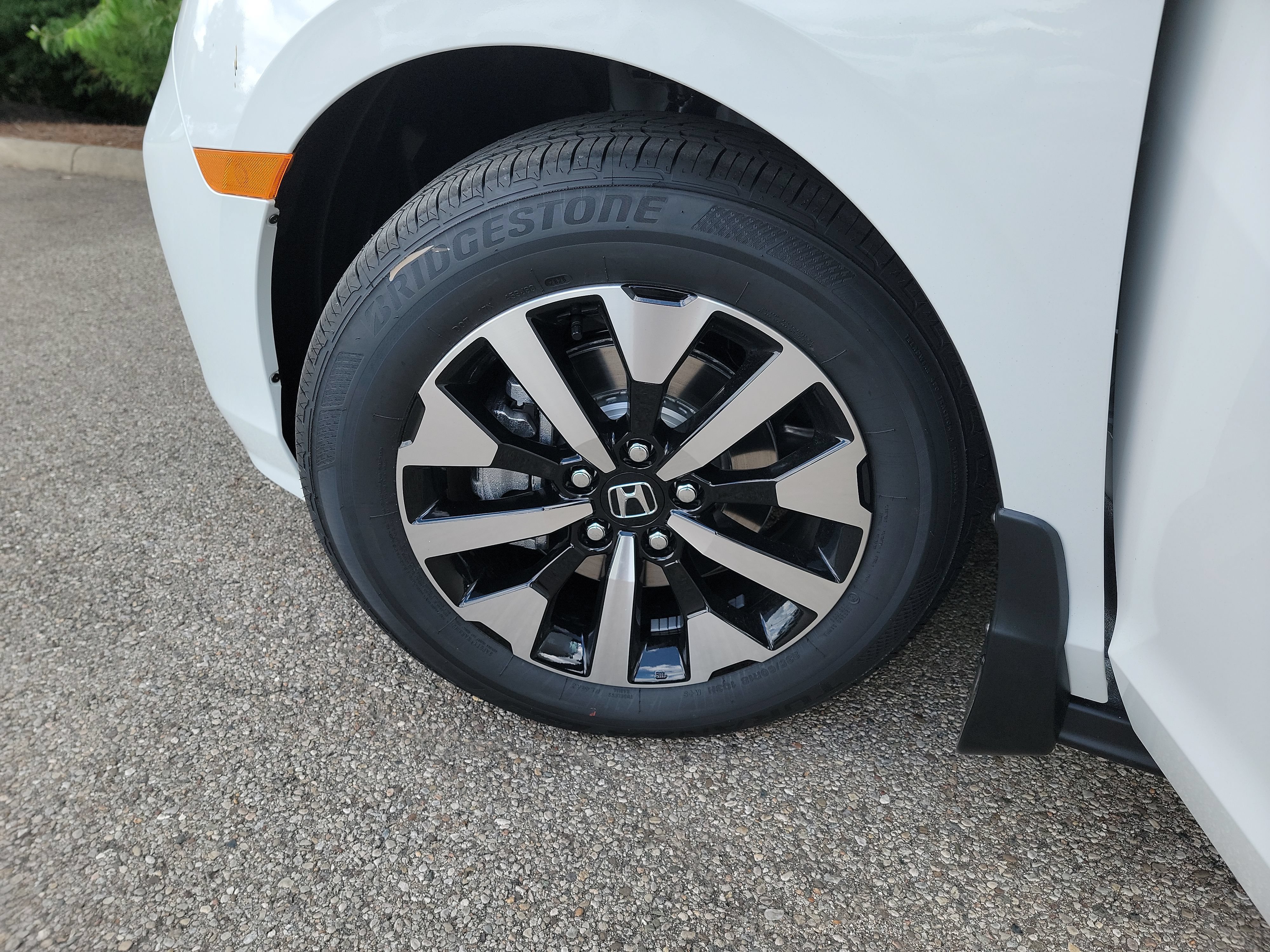 New 2027 Honda Odyssey EX-L image 30