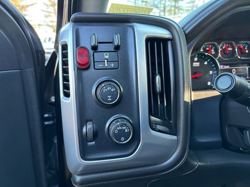 Used 2017 GMC Sierra 2500 SLE image 13