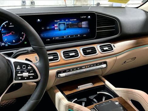 Used 2023 Mercedes-Benz GLE 350 4MATIC image 7