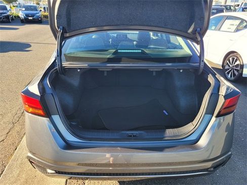 Certified 2025 Nissan Altima 2.5 S image 11