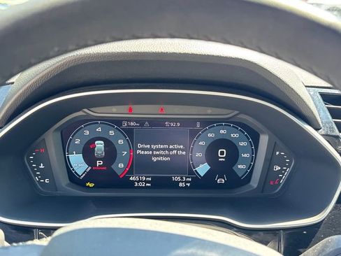 Used 2025 Audi Q3 2.0T Premium AWD/4WD image 17