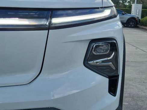 New 2026 Chevrolet Silverado EV LT image 9