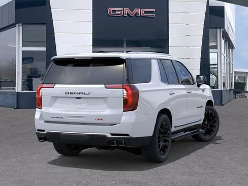 New 2026 GMC Yukon Denali w/ Denali Reserve Package AWD/4WD image 4
