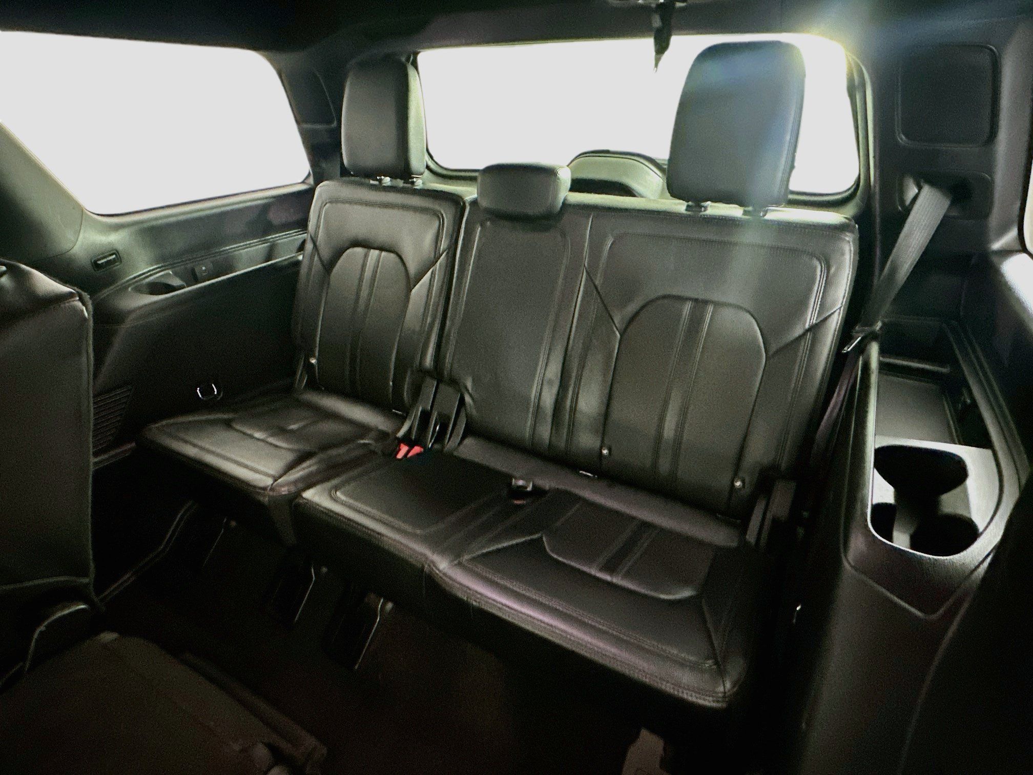 Used 2021 Ford Expedition Limited AWD/4WD image 30