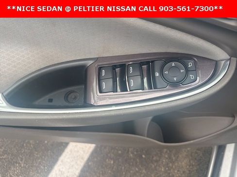 Used 2020 Chevrolet Malibu LT image 10