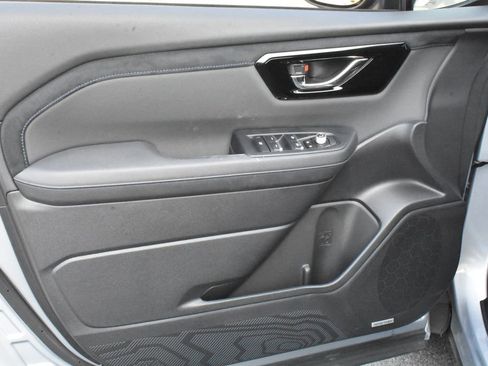 Certified 2025 Subaru Forester Limited w/ Popular Package #1 image 13