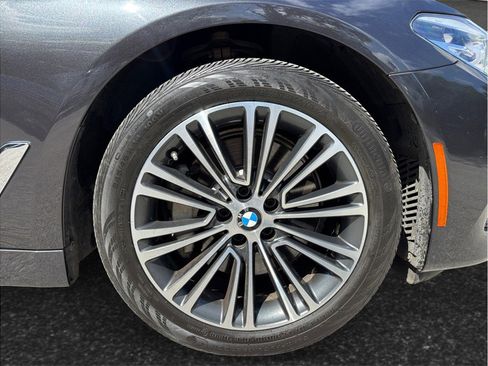 Used 2018 BMW 540i RWD image 13