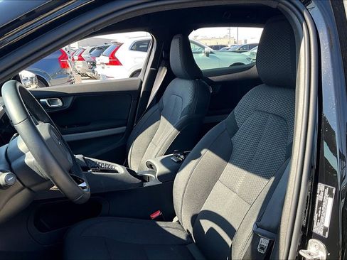 Used 2022 Polestar Polestar 2 image 31