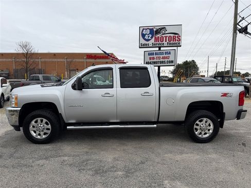 Used 2014 Chevrolet Silverado 3500 LTZ w/ LTZ Plus Package image 2