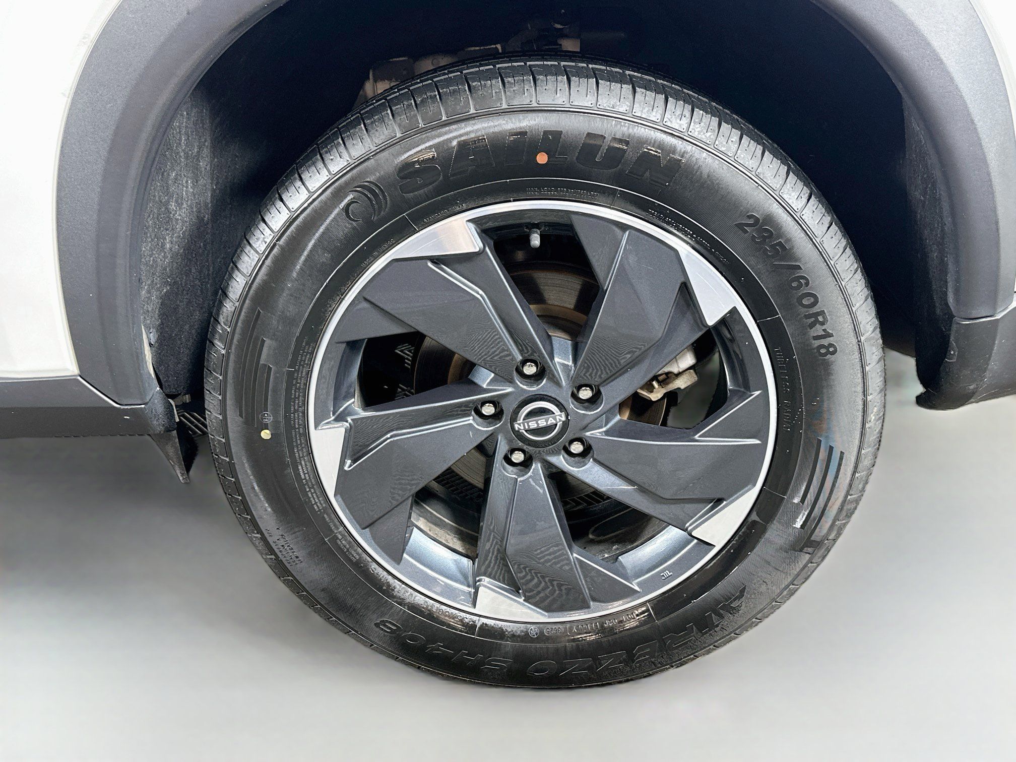 Used 2024 Nissan Rogue SV AWD/4WD image 28