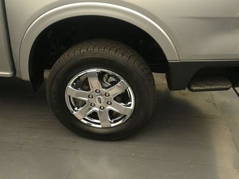 Certified 2024 Ford Ranger XLT w/ Technology Package AWD/4WD image 9