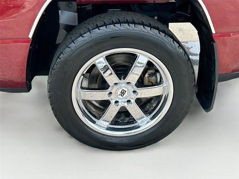 Used 2019 RAM 1500 Big Horn RWD image 29