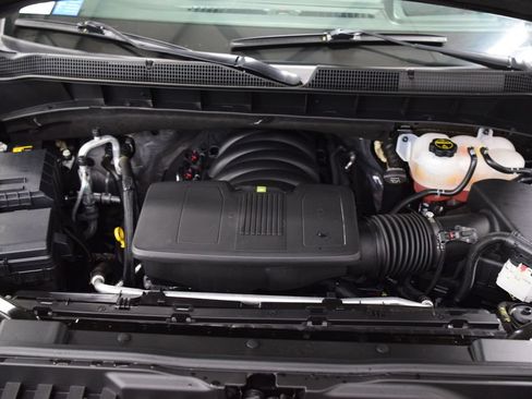 Used 2025 Chevrolet Silverado 1500 High Country w/ High Country Premium Package AWD/4WD image 29