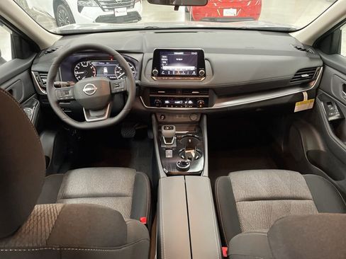 New 2026 Nissan Rogue SV image 8