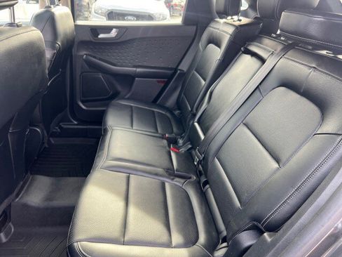 Used 2020 Ford Escape SEL image 21