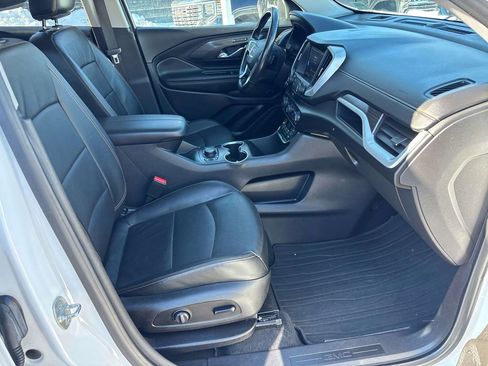 Used 2020 GMC Terrain SLT w/ Preferred Package image 17