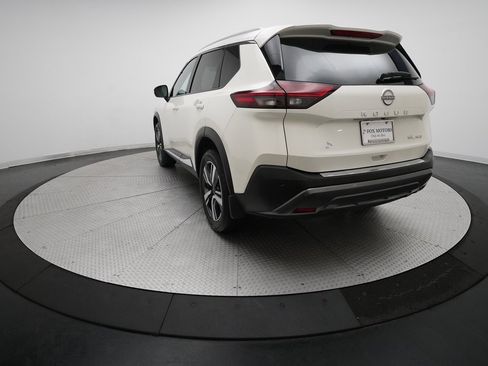 Used 2023 Nissan Rogue SL image 35