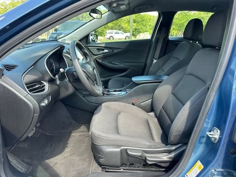 Used 2024 Chevrolet Malibu LS FWD image 10