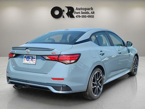 Used 2024 Nissan Sentra SR image 5