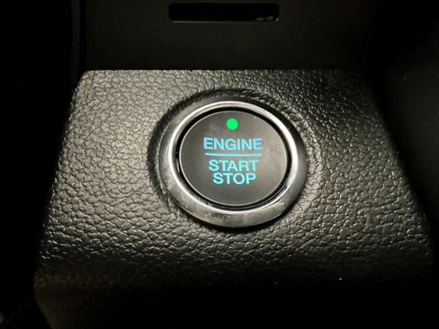 Used 2020 Ford Expedition Max Limited w/ Texas Edition Package image 33