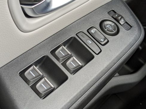 New 2025 Honda Pilot Touring image 26