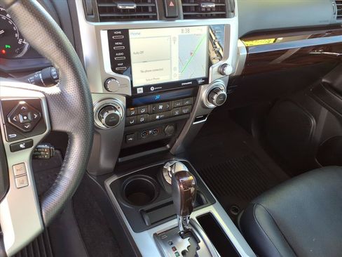 Used 2023 Toyota 4Runner Limited AWD/4WD image 35